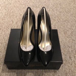 Christian Siriano Pump